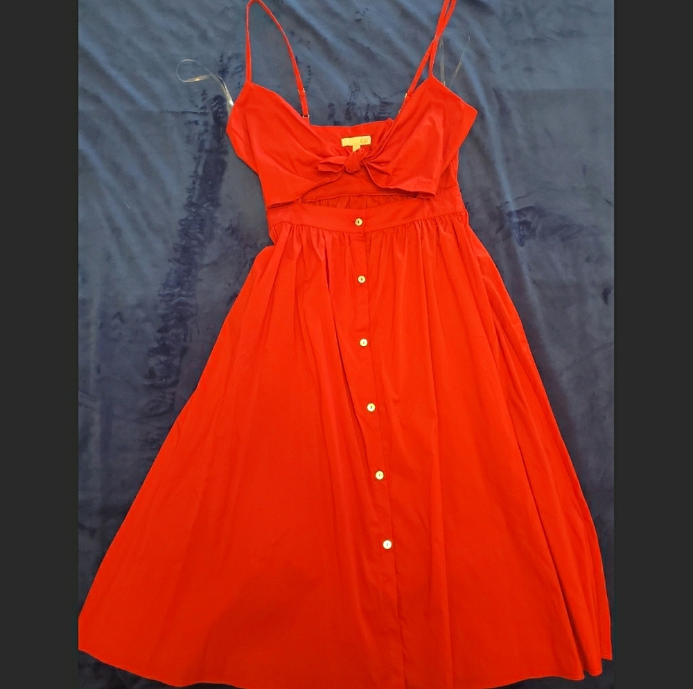 Red knee-length dress (S)